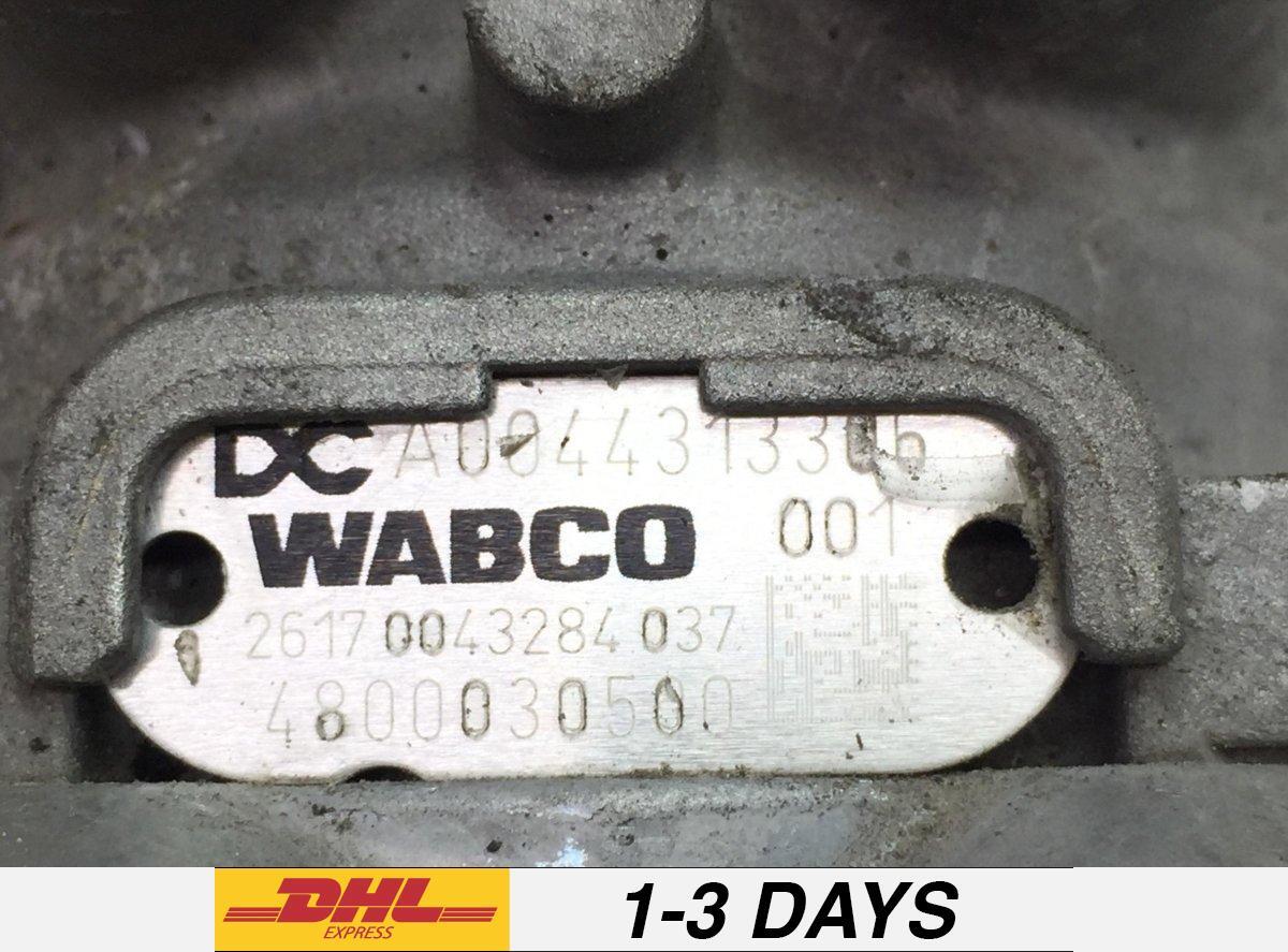 4800030500 0044313306 MERCEDES Brake Main Valve Actros MP4 WABCO  