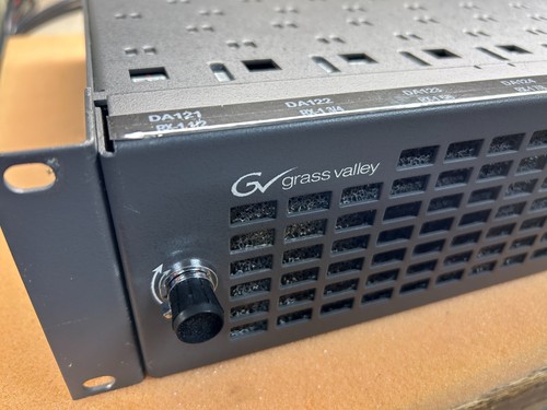 Grass Valley Gecko 8900 w/6- 8920DAC cards & w/2- 8911 cards - Picture 2 of 11