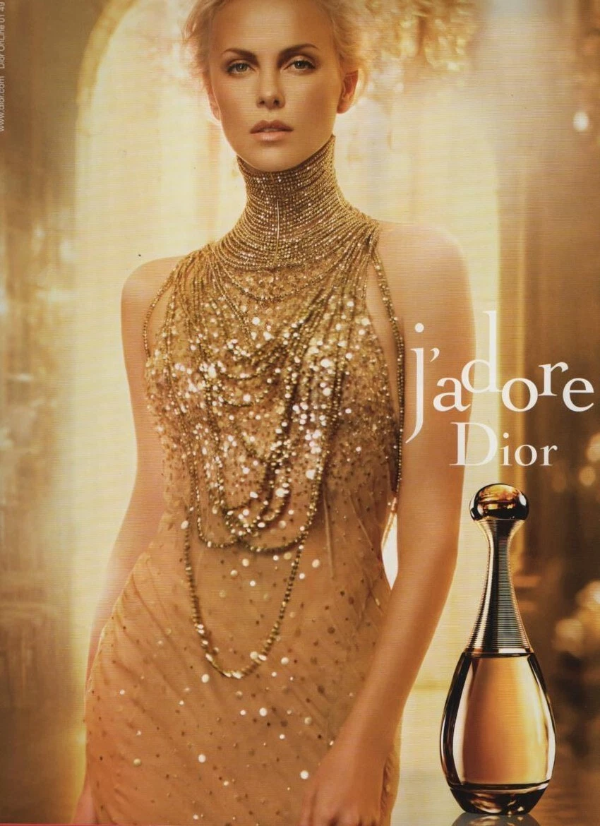 Publicité papier Parfum. Perfume ad. Dior J'Adore 2011 23x32 (papier glacé)