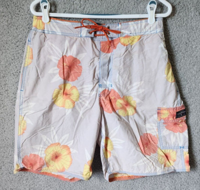 Tommy Hilfiger Tropical Floral Print Mesh Lined Premium Swim Trunks Size Medium