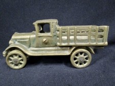 Vintage Cast Cast Iron Pick Up Truck - EUC