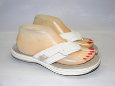 Clarks Cloud Steppers Breeze Sea Women Size 8 White Thong Flip Flop Sandals Shoe