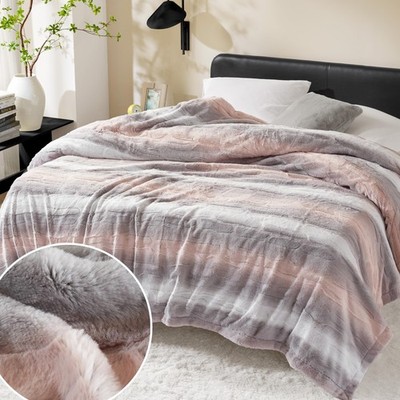 Queen Size Blanket Ultra-Soft Poly Fur Queen Size, Reversible Plush, All Seas...