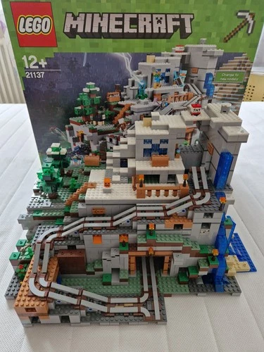 Lego Minecraft 21137  Die Berghöhle OVP   Neuwertig