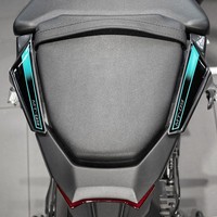 Aufkleber 3D Motorrad Kompatibel Mit Yamaha MT-09 2024 Cyan Beifahrergriffe