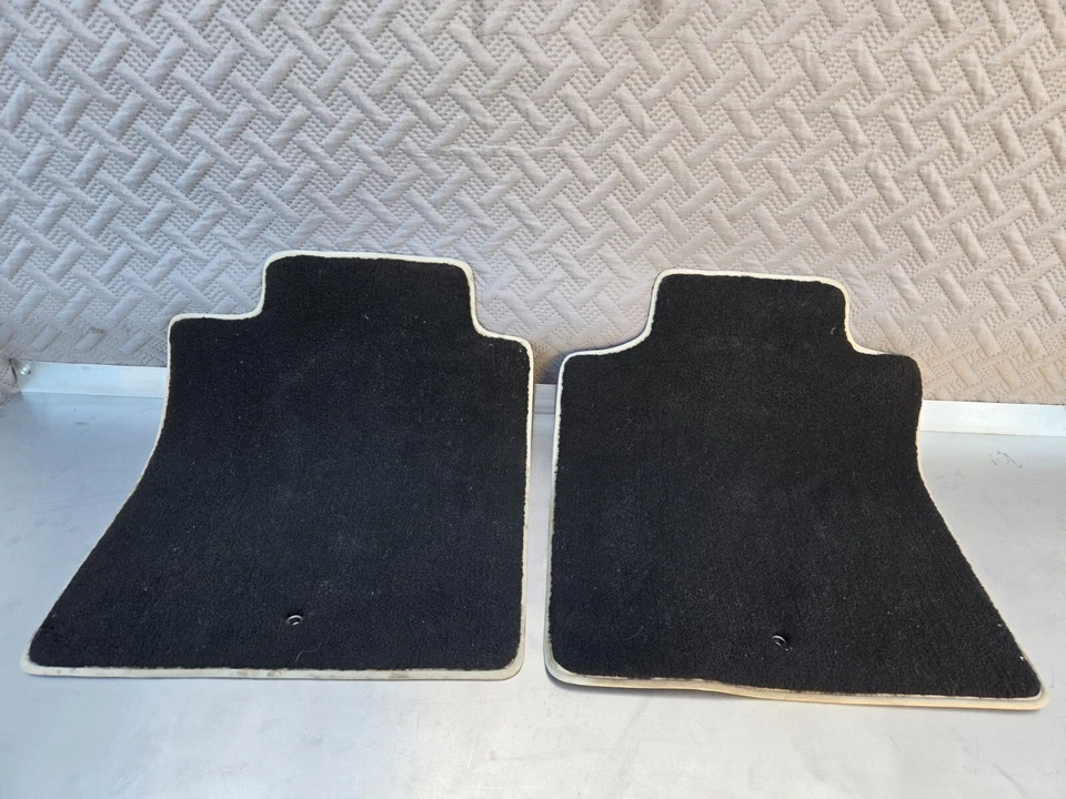 INFINITI Q70L Q70 FRONT & REAR FLOOR MATS SET OF 4 INTERIOR MATS OEM - Image 2 of 3