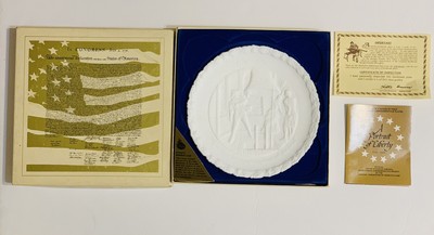 Fenton 1976 Bicentennial ''Proclaim Liberty Throughout All the Land'' 8 1/4'' BOXED