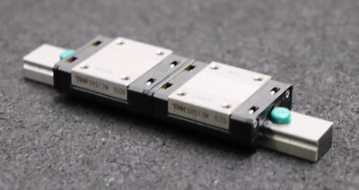 THK Linearführung Größe 12 mit 2 Wagen Model 2SRS12MUUC1+104LM unbenutzt in OVP