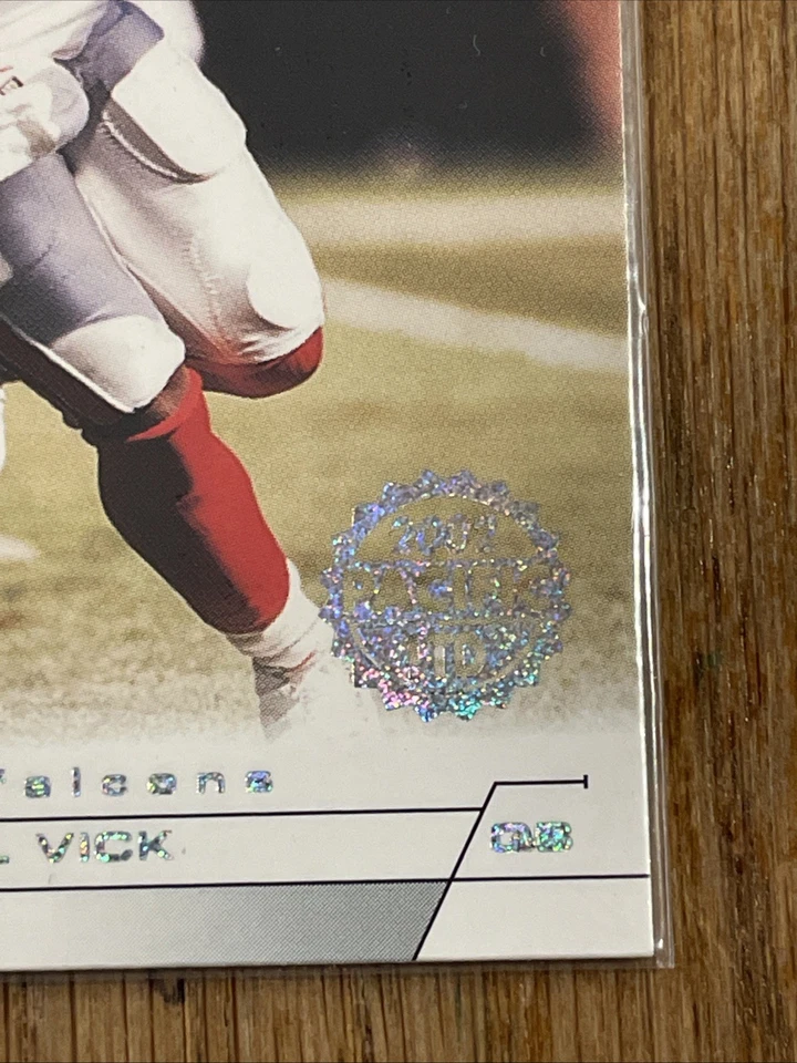 Michael Vick 2002 Pacific #25 Atlanta Falcons Football Card LTD INSERT #08/71 SP - Image 4 of 4