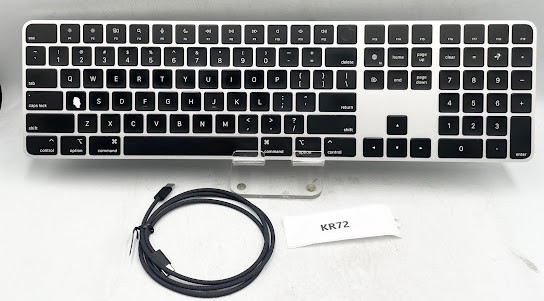 Apple A2520 Magic Keyboard With Touch ID and Numeric Keypad BLACK- USED
