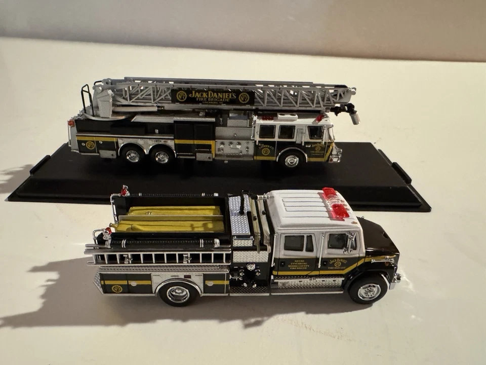 Code 3 Jack Daniels FD E-One Ladder Truck & Distillery Freightliner Pumper - Image 3 of 4