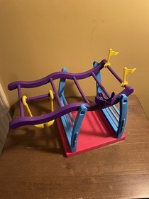 Fingerlings Lot, 2 Christmas Monkeys/baby, 2 Monkeys, 2 Dragons, and Playlet