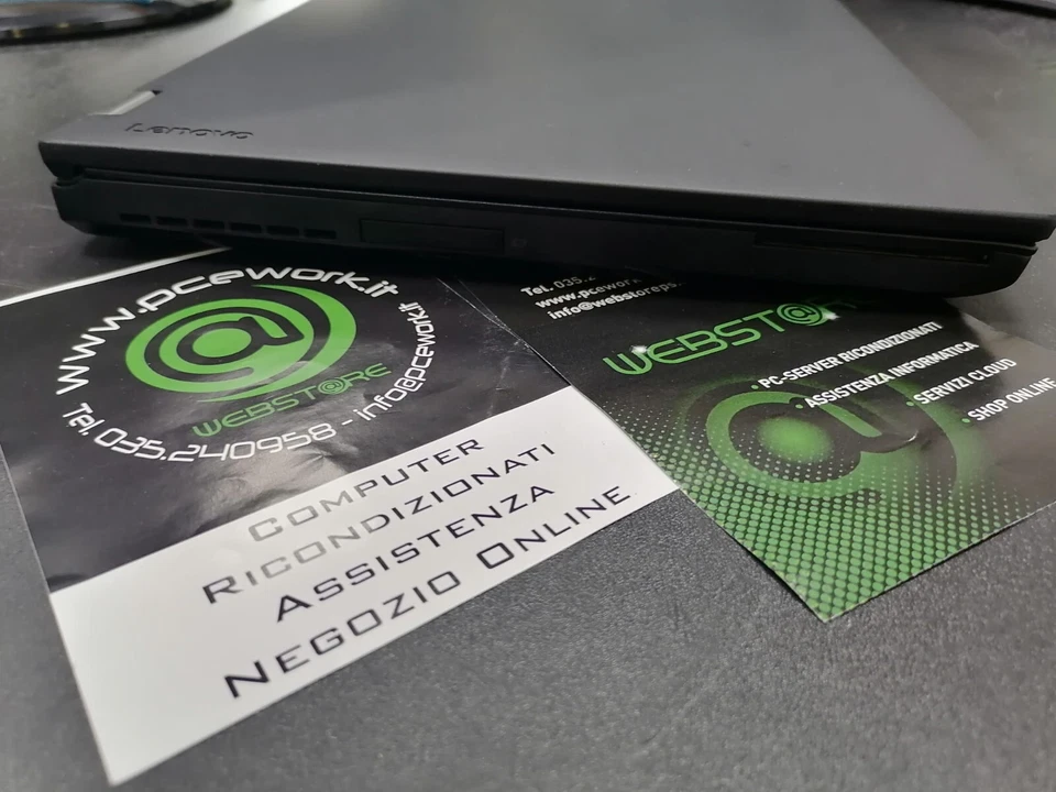 WORKSTATION LENOVO P50 i7-6820HQ 32GB RAM 512GB NVME 15.6" M1000M 4G HDMI GAR 1Y - Immagine 4 di 4