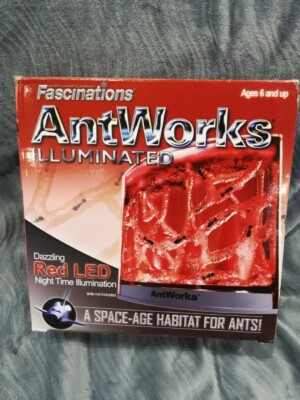 Fascinations AntWorks A Space Age Habitat For Ants Unique Gel Environment NEW