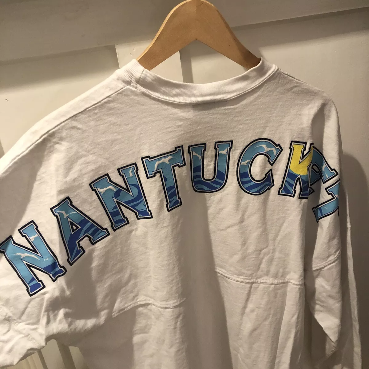 $60 Nantucket Spirit Jersey M white blue thick cotton