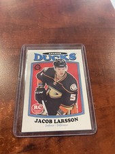 O-Pee-Chee 2016-17 Retro Rookie Jacob Larsson RC Card# 698