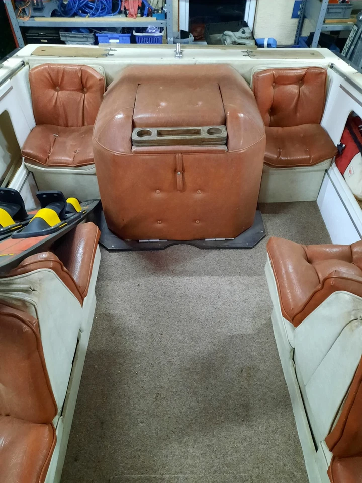 Motorboot Marquis 19,5 ft mit Trailer gebraucht - Bild 2 von 4