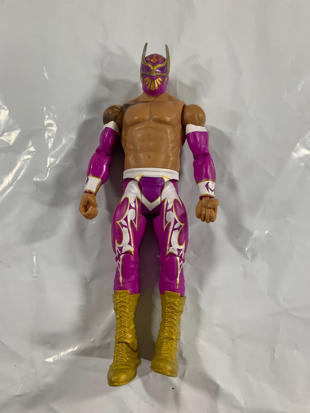 wwe sin cara and kalisto action figure 2pk