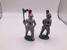 BARCLAY MANOIL LEAD TOY SOLDIERS TWO 2 KNIGHTS IN ARMOR  150