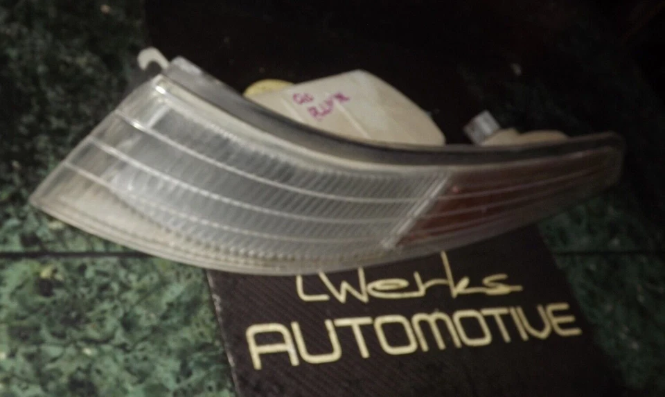 90-92 OEM Mitsubishi Eclipse esquina delantera/combinación luz lámpara conjunto FL CV Foto 2 de 4