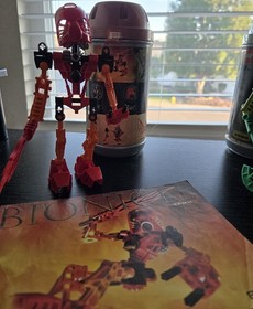 lego bionicle set of 6 2001 Toa Mata, 8531-8536, manuals and canistes *NO BALL*