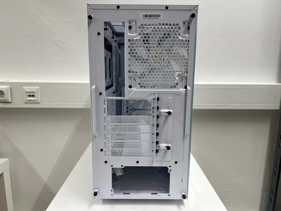 B-Ware PC-Gehäuse be quiet! Pure Base 501 LX White, Glasfenster - Bild 4 von 4