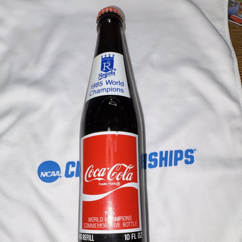 Coca-Cola 1985 World Champions Commemorative Bottle Kansas City Royals Show Me