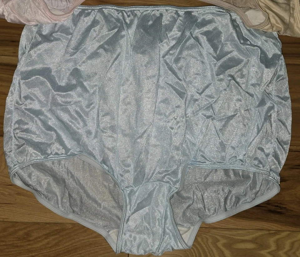 De colección. LOTE 3 Bragas MUY IMPRESIONANTES Sears Rosa Transparente Azul Talla. 10 Granny Shiny Foto 3 de 4