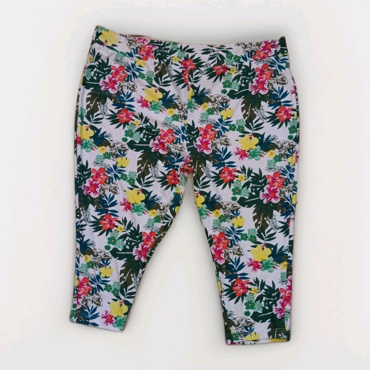 TERRA Sky 3X Tropical White Plus Size Pull On Capri Leggings Womens Comfort