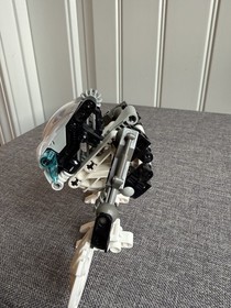 Lego Bionicle Bohrok Lot of 4 - 8560 8560 8561 8565