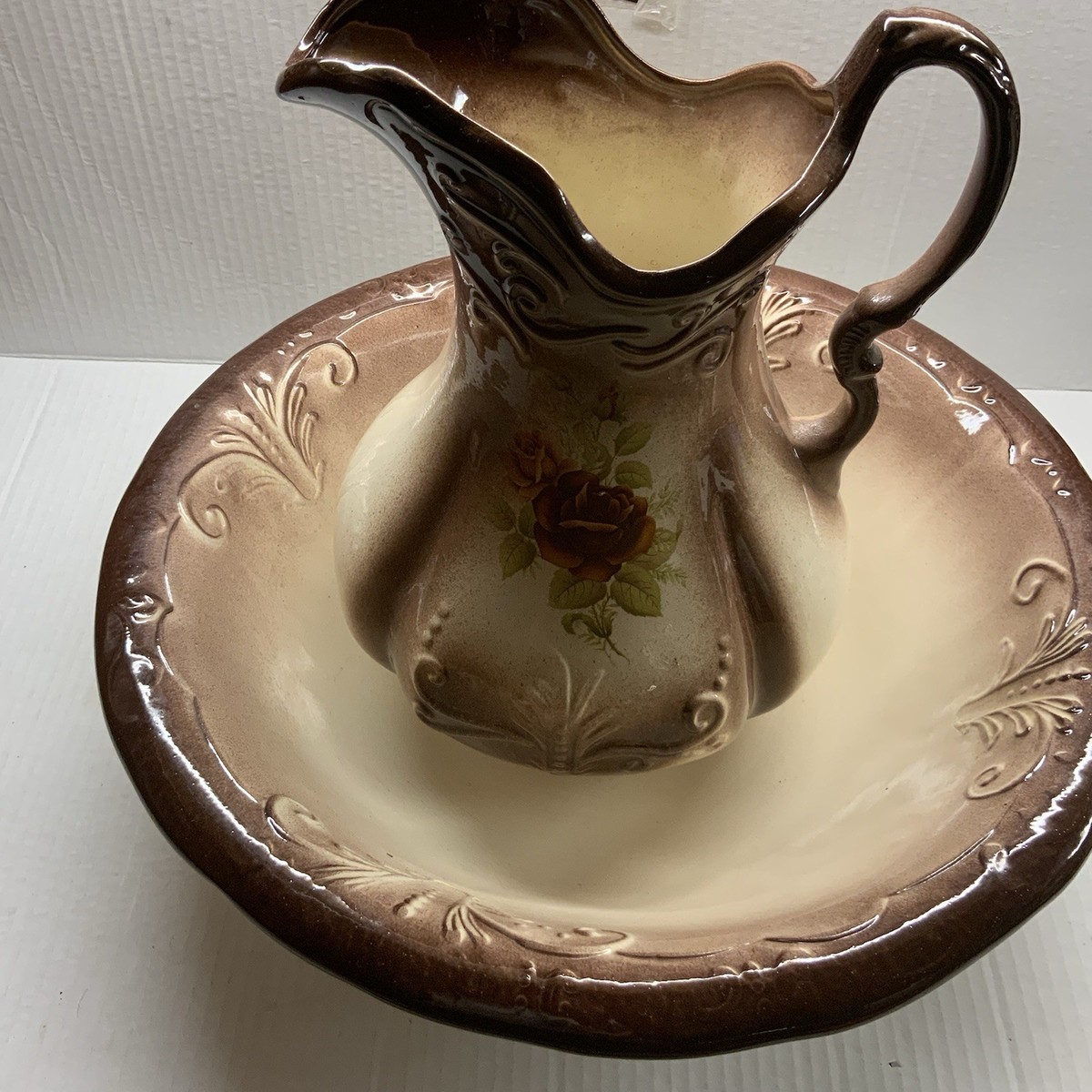 Antique England Ironstone Wash Basin & Pitcher Set 1890 Brwn