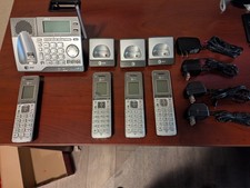 AT T 4 Handset Cordless Phone With Answering System TL96456 - Only 2 Batteries