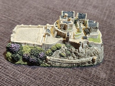 Fraser Creations Miniature Edinburgh Castle Resin Model 1994 M101