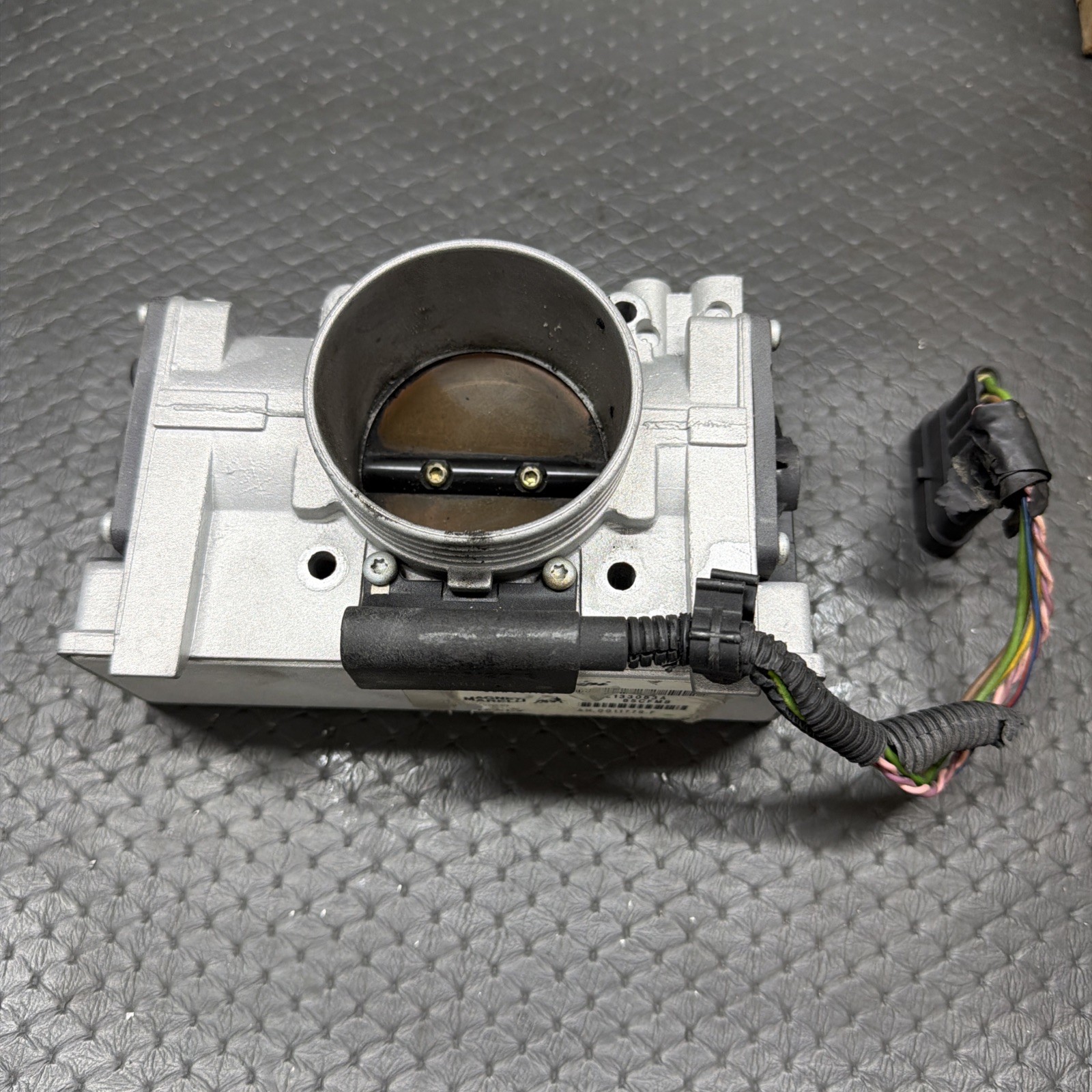 Lamborghini Gallardo 2004-2007 Throttle body P/N 07L133063A