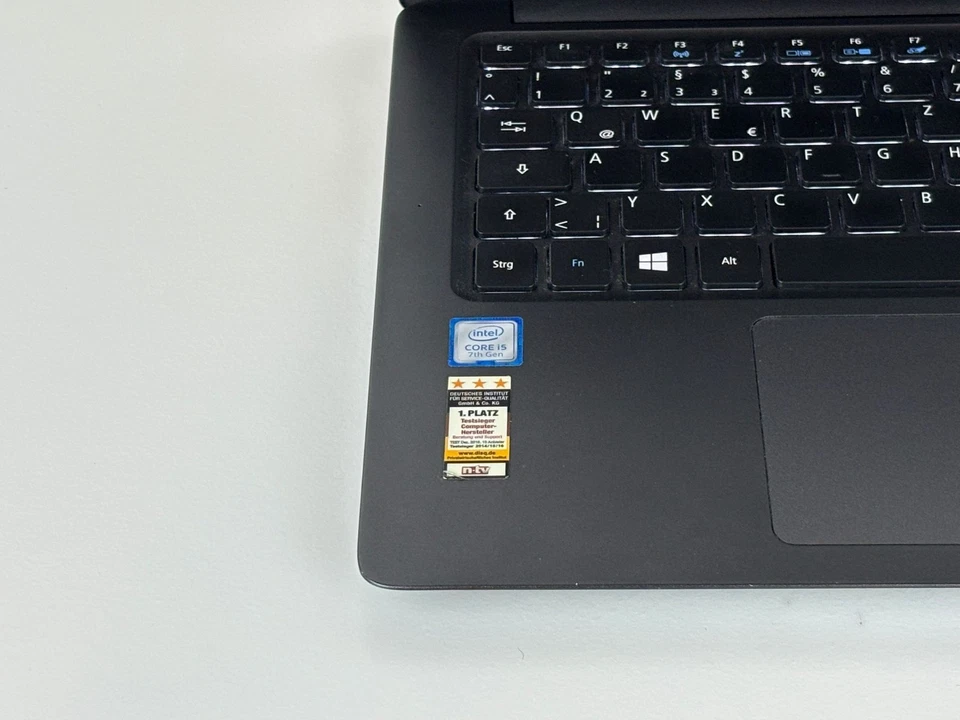 Acer TravelMate X349 G2 M i5 7200U 8GB 512GB SSD 13.9 Full HD Windows 11 Laptop - Bild 3 von 4