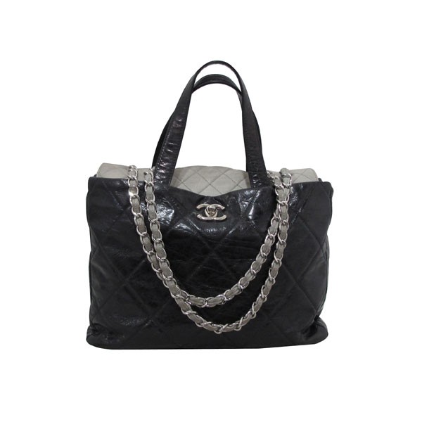 Chanel A47138Y06146 Vintage Black Quilted Porto Bello Silver Chain 2WAY