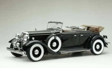 1/18 Ford Lincoln KB Cabriolet Open 1932 Black Diecast Model by Sun Star SS6168
