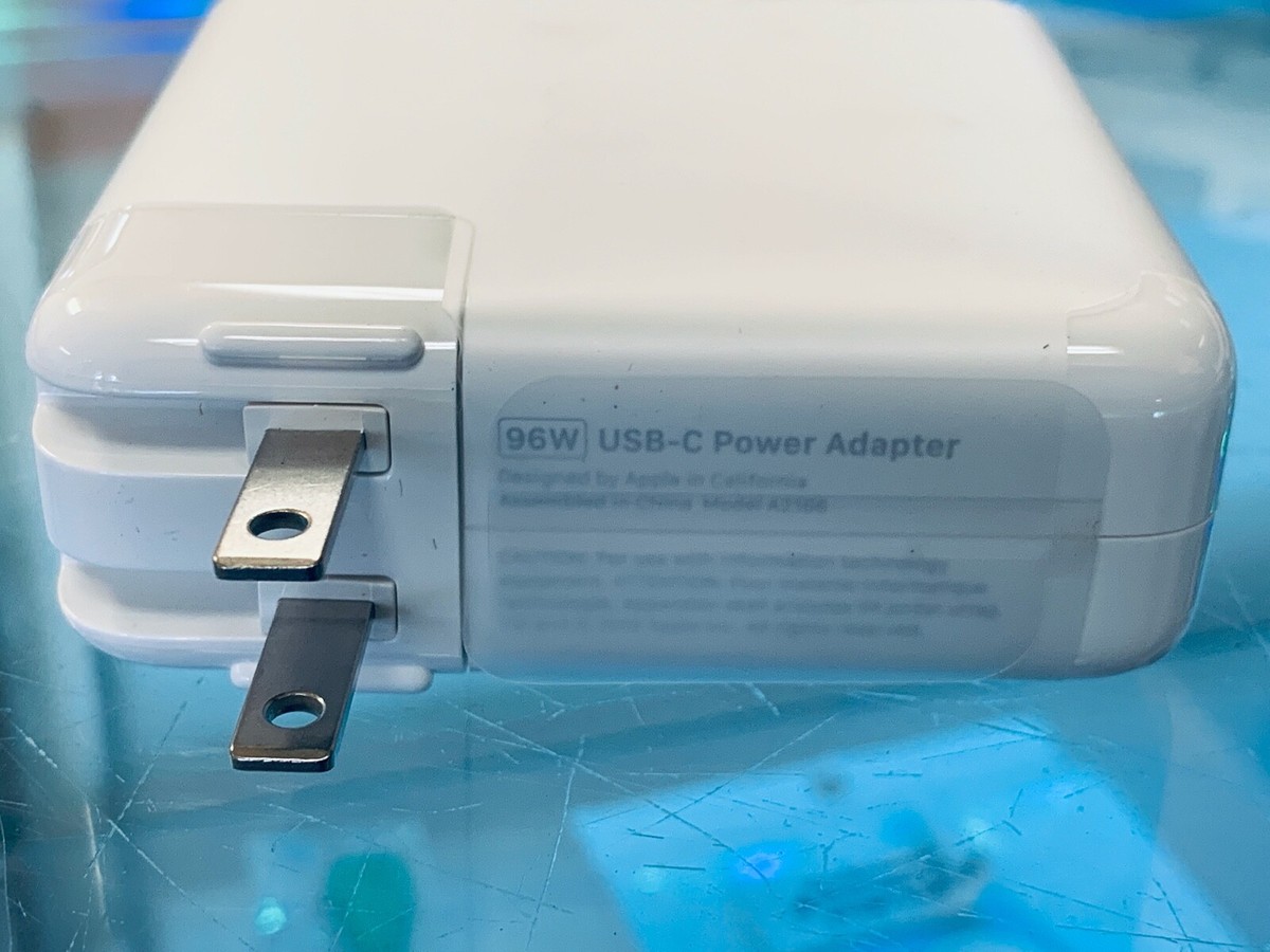 【新品未使用】 96W USB-C Power Adapter、ケーブル 新品未使用】 96W USB-C Power Adapter、ケーブル - MacBook