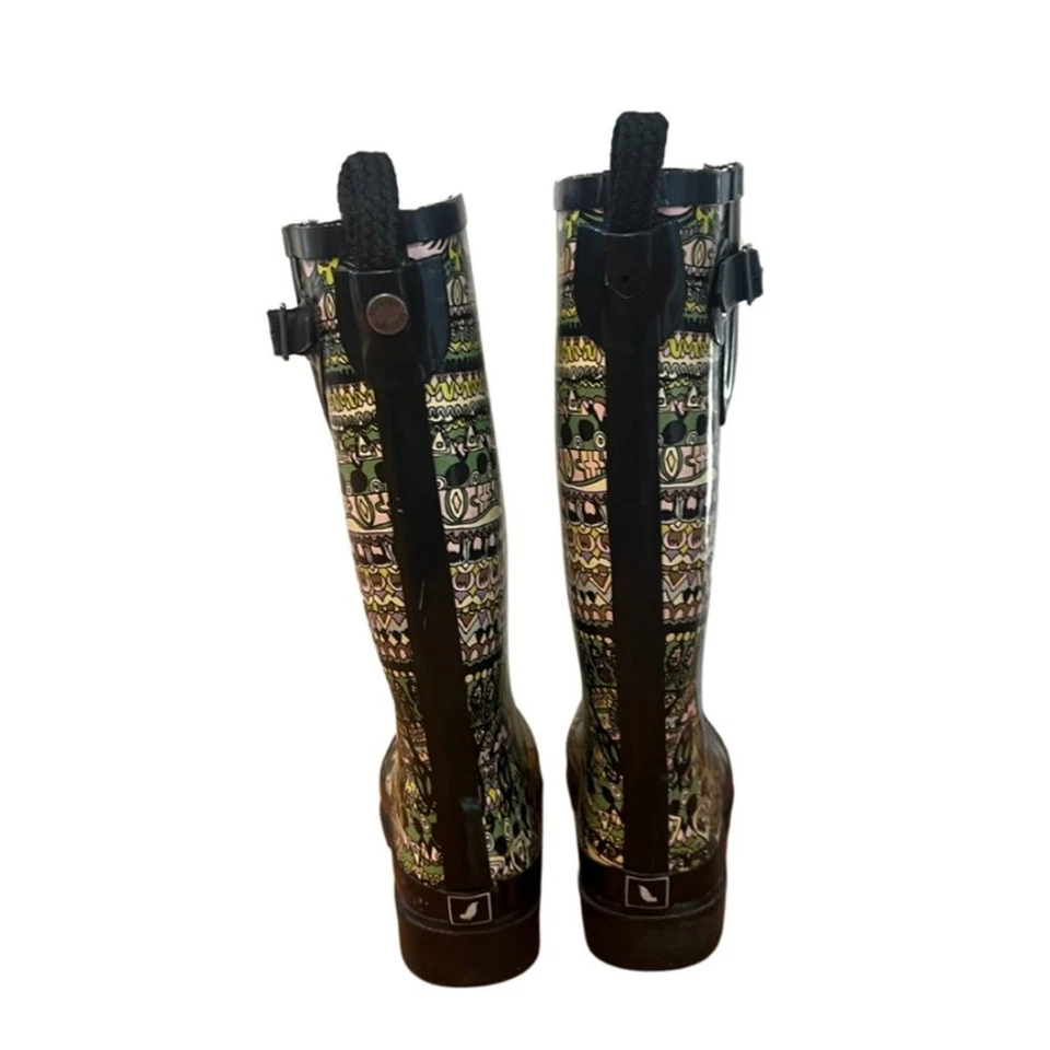 Botas de lluvia Sakroots para mujer talla 7 ritmo hasta la rodilla bohemias con estampado total Foto 4 de 4