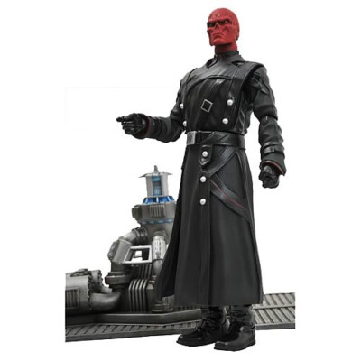 Diamond Distributors MARVEL Select Captain America--Red Skull 7