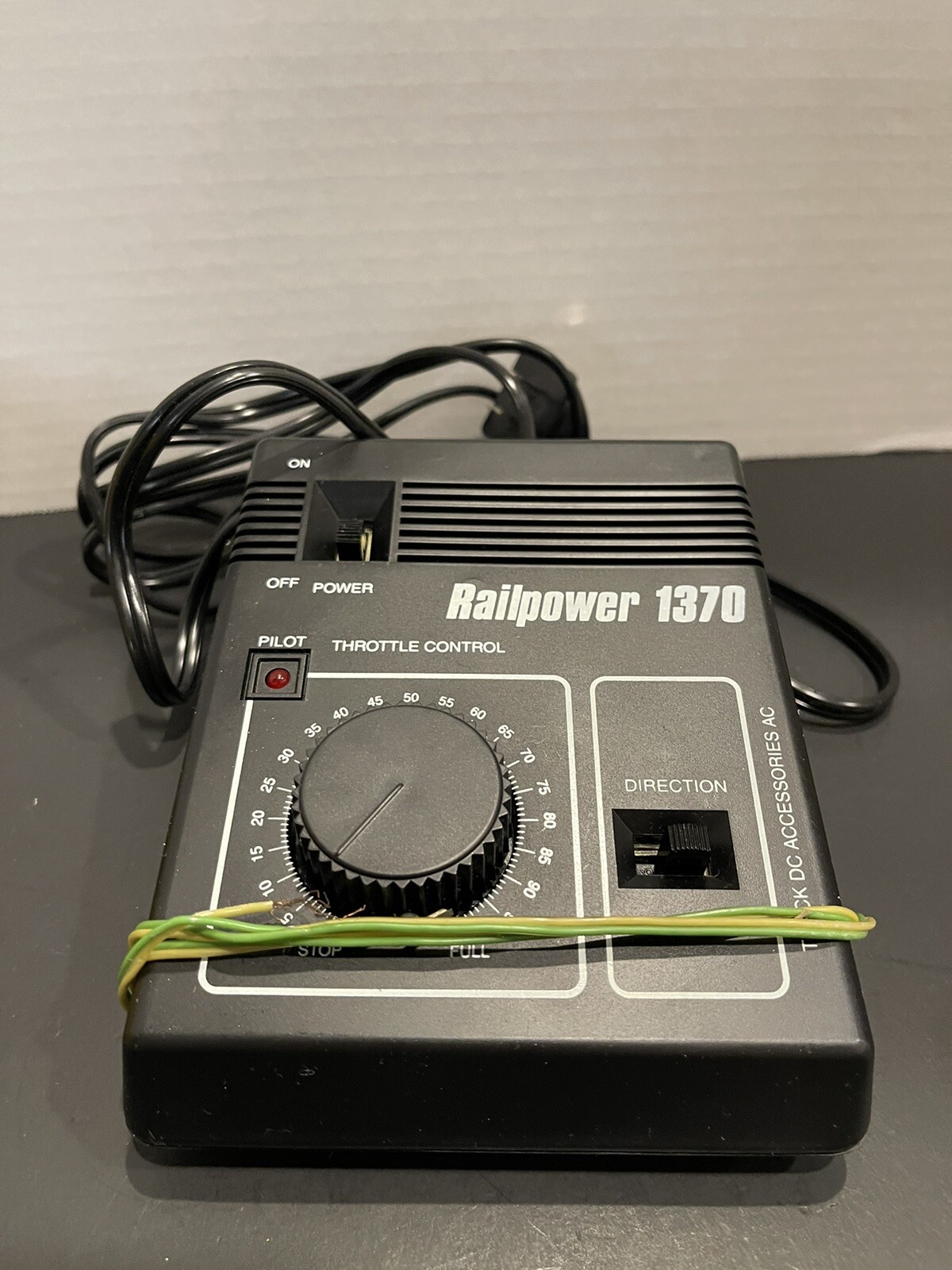 Vintage Railpower 1370 Model Train Power Pack (18 VA) MRC AA370 HO/N Scale 19571203703 eBay