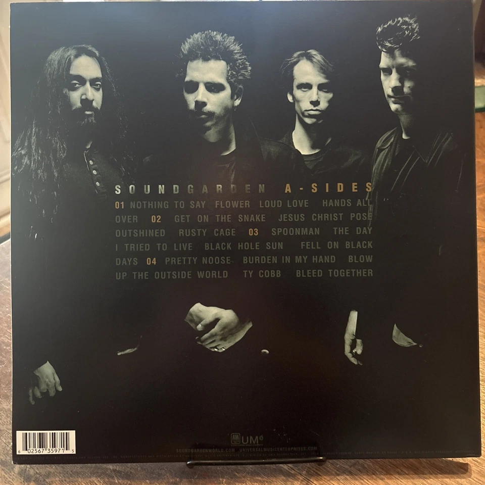 Soundgarden A-Sides 2 LP Ltd Green with Black/White Smoke Vinyl US 2018 RSD - Image 2 of 4