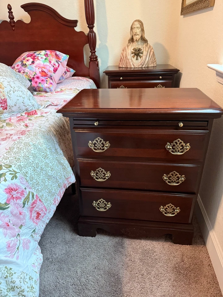 Kincaid Furniture: Bachelor's Chest ~ Two available  - Image 4 of 4