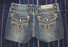 Rock Revival Women  s Sz 28 Elaina Denim Bling Blue Jean Shorts 32" Waist EUC