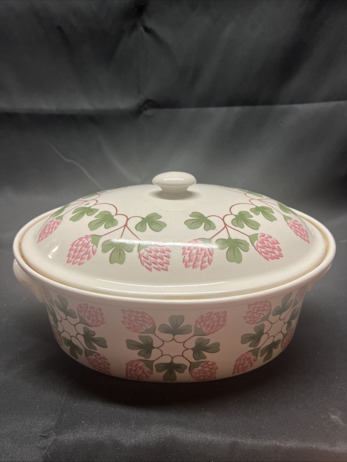 RARE Hall China Company VTG Pink Clover Oval Casserole dish # 103 US