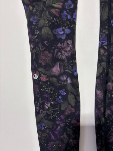 Lululemon Women Size 6 Fast Free 7/8 High Rise Frozen Flourish Floral Leggings - Picture 2 of 7