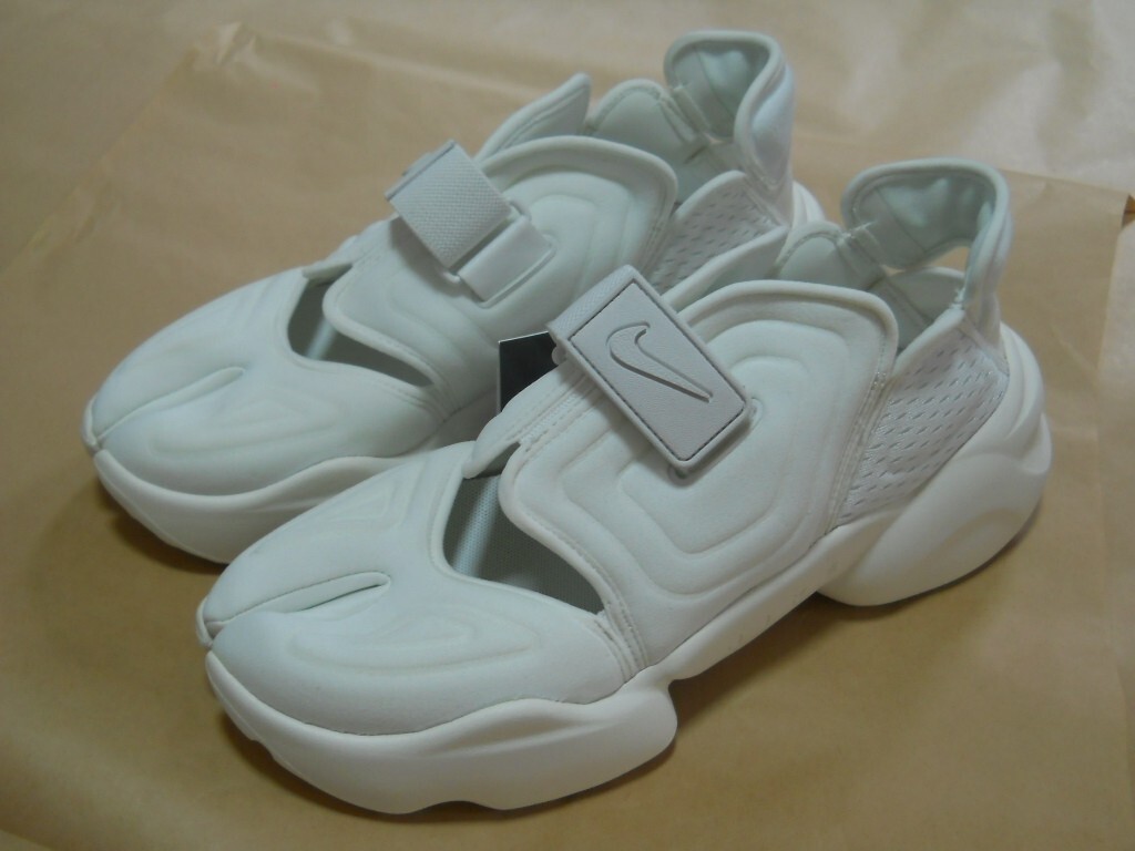 Nike Women's Aqua Rift Sail White CW7164-100 US11 (W) No Box New
