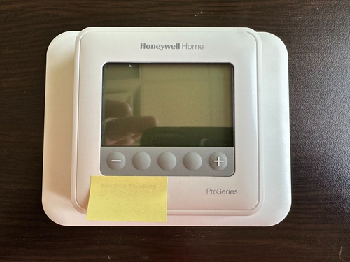Honeywell Home T4 Pro Series Programmable Thermostat - TH4110U2005