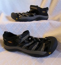 KEEN Black  Gray Waterproof Outdoor Hiking Water Shoes Youth 4