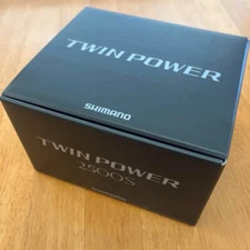 Shimano 24 Twin Power 2500S Spinning Reel from Japan New